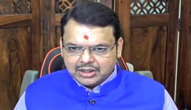 14 वर्षों में पटरी पर आयी बिहार की व्यवस्था, अब दौड़ेगी विकास की गाड़ी : देवेंद्र फड़णवीस, लालू प्रसाद पर किया तीखा हमला