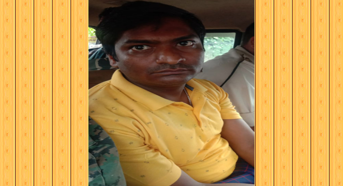 देवघर के बिजली विभाग में कार्यरत कंप्यूटर ऑपरेटर घूस लेते गिरफ्तार, ACB दुमका की टीम ने की कार्रवाई