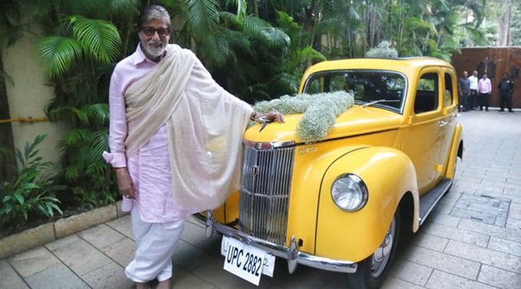 Amitabh Bachchan ने विंटेज कार के साथ तस्वीर शेयर कर बताया कितना खास है इससे नाता