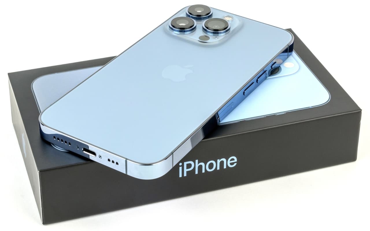 iPhone 13 से लेकर Redmi Note 12 Pro तक, इन 5G फोन्स पर मिल रही बड़ी छूट, देखें बेस्ट डील