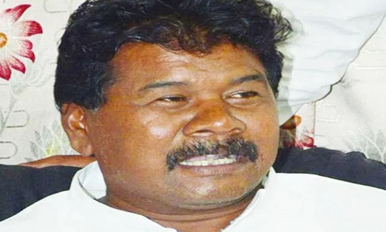 Indian Raliways News : झारखंड के प्रतिभावान खिलाड़ियों को तराशने में सहयोग करे रेलवे, मांडर विधायक ने डीआरएम से कही ये बात…