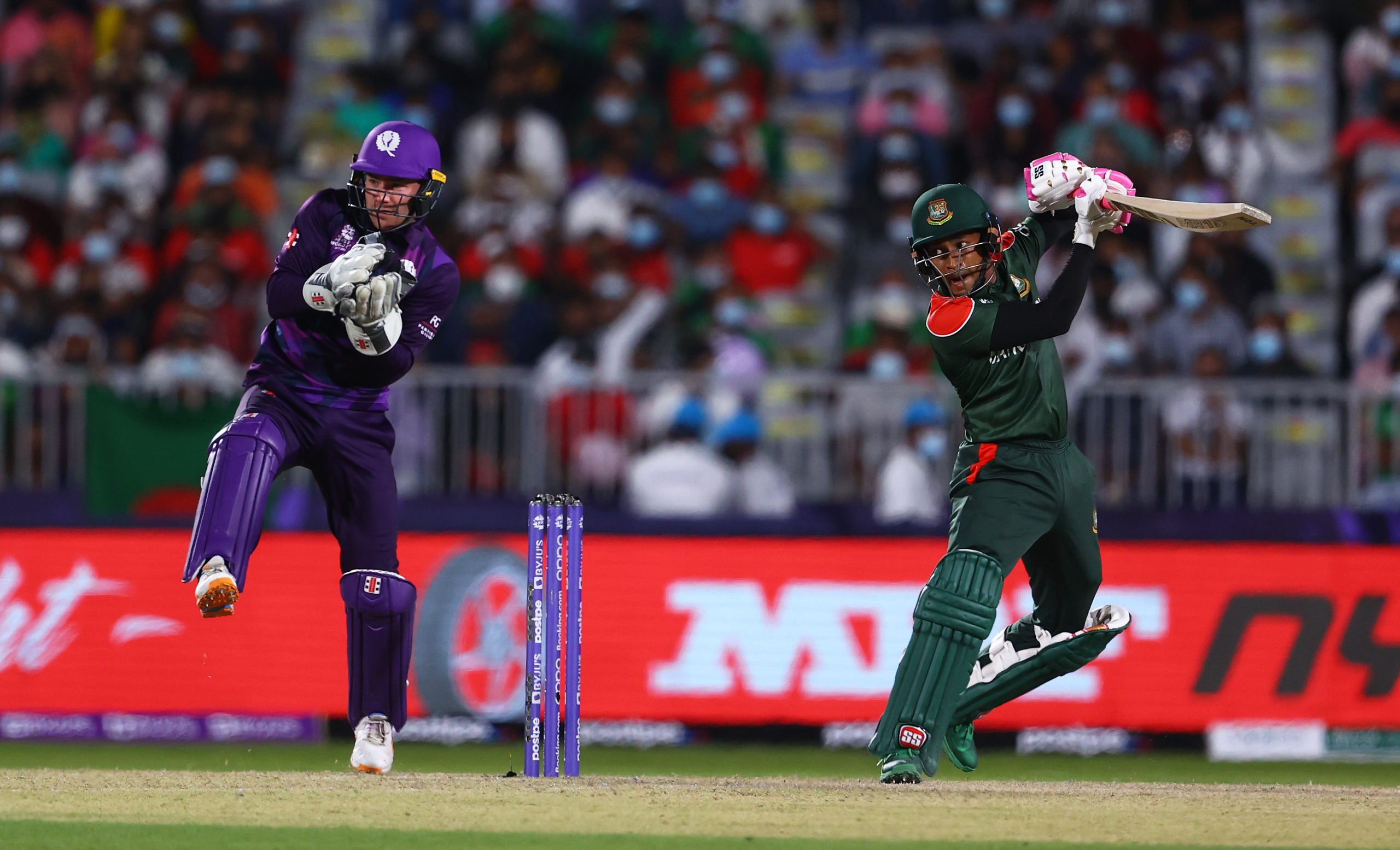 BAN vs SCO T20 World Cup: ग्रीव्स का ऑलराउंड प्रदर्शन, स्कॉटलैंड ने बांग्लादेश को हराया