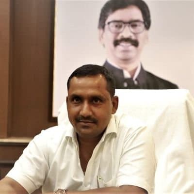 लॉकडाउन में फंसे श्रमिकों और कामगारों के घर लौटने का रेल किराया देगी झारखंड प्रदेश कांग्रेस!