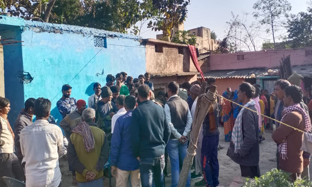 बड़कागांव में जमीन विवाद में एक व्यक्ति की हत्या, मृतक की पुत्री ने चचेरे भाई समेत अन्य पर लगाया आरोप