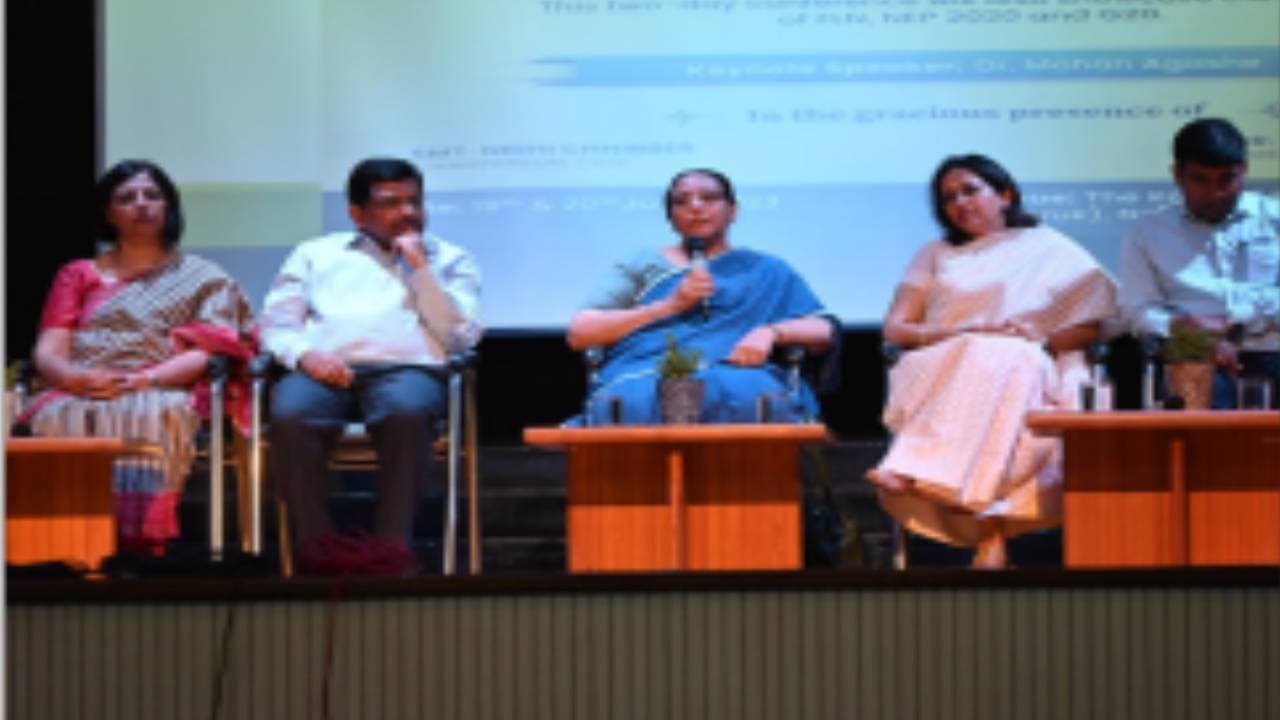 सीबीएसई ने पुणे में आयोजित किया ‘किशोर शिखर सम्मेलन’, जी-20 में भारत की अध्यक्षता पर डाला प्रकाश