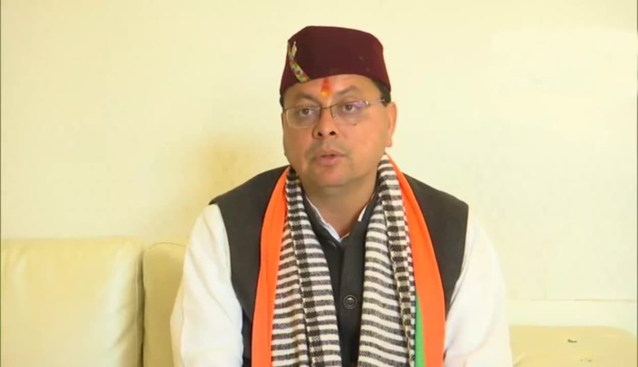 हिजाब विवाद के बीच सीएम धामी का बड़ा ऐलान, उत्तराखंड में सरकार बनने पर लागू होगा ‘यूनिफॉर्म सिविल कोड’