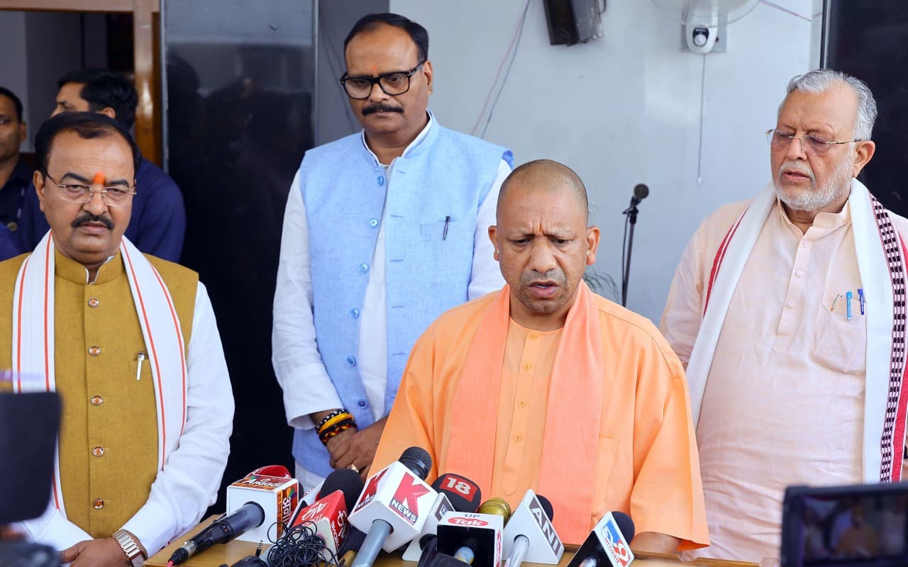 UP Mansoon Session: समाजवादी पार्टी के पैदल मार्च पर सीएम योगी की टिप्पणी, जानें क्या कहा? UP Mansoon Session: समाजवादी पार्टी के पैदल मार्च पर सीएम योगी की टिप्पणी, जानें क्या कहा?