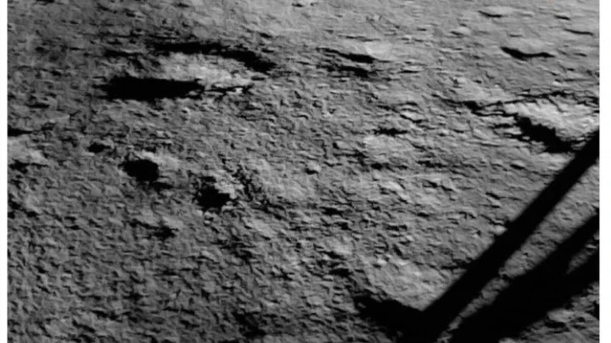 Chandrayaan 3: रॉकेट वुमेन के घर दीवाली का जश्न, इंटेलिजेंस सेंसर तकनीक विकसित करने में UP का वैज्ञानिक शामिल