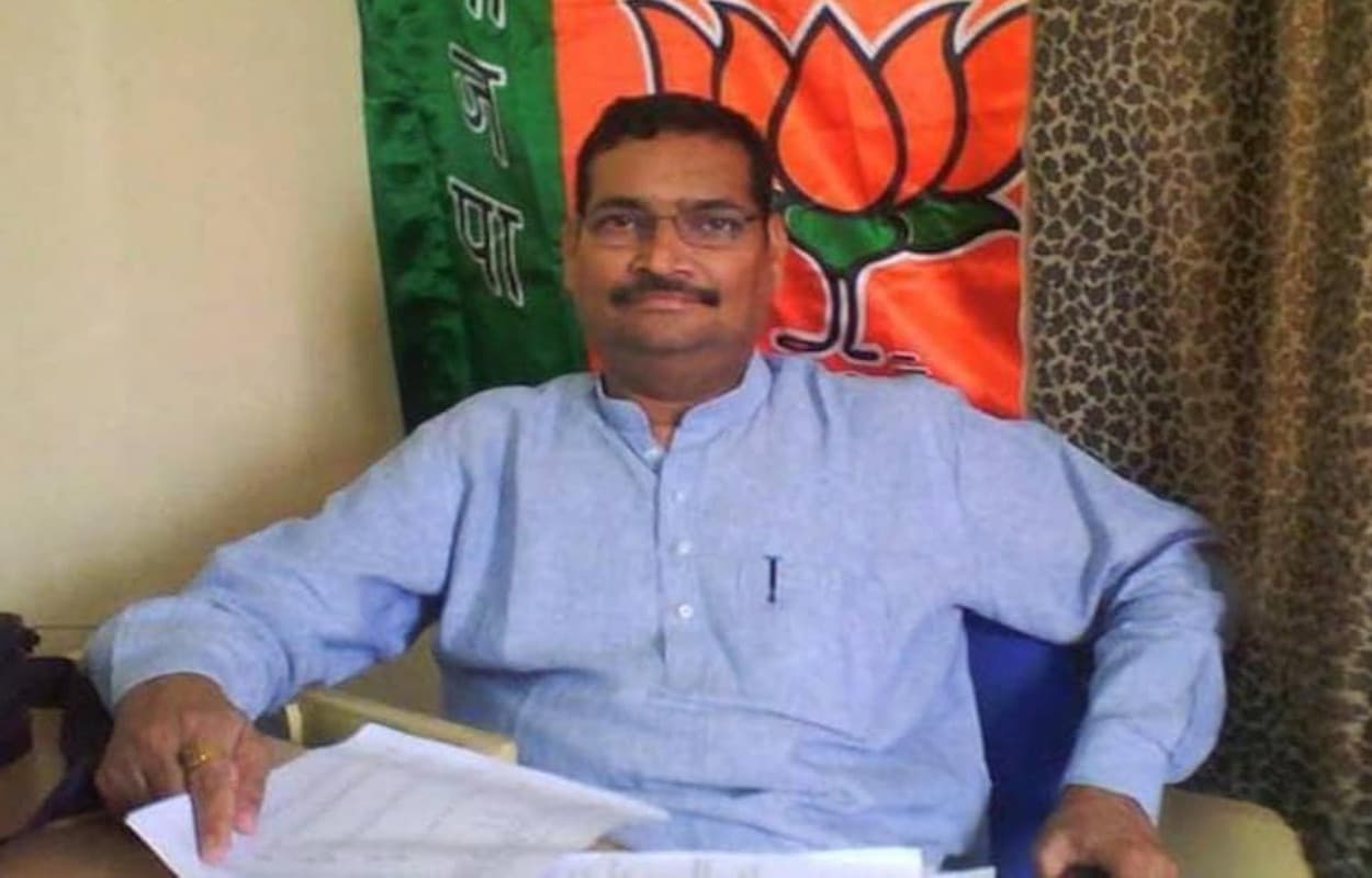 Jharkhand By Election : आपसी फूट में गिरेगी हेमंत की सरकार, हिम्मत है तो गिरफ्तार करें, भाजपा झारखंड अध्यक्ष व सांसद दीपक प्रकाश ने यूं किया हमला