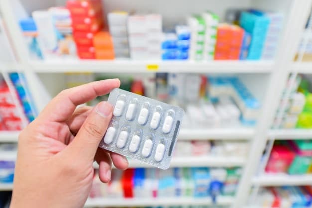 Dexamethasone: 3 रुपये की इस दवा में मिला कोरोना का इलाज, इंटरनेट से लेकर मेडिकल स्टोर तक खूब हो रहा सर्च
