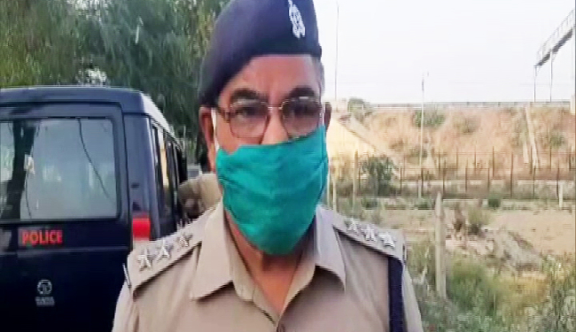 बागपत में कार के अंदर खेल रहे चार बच्चों की दम घुटने से मौत, ऑटो लॉक होने से हुआ हादसा