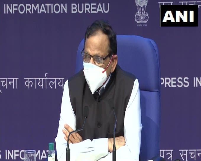 बच्चों के वैक्सीन का चल रहा ट्रॉयल, अगर कोरोना वायरस ने व्यवहार बदला तो हो सकती है ये परेशानी…