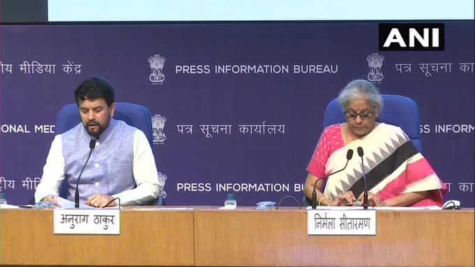 कोरोना की तीसरी लहर से बच्चों को बचाने के लिए वित्तमंत्री निर्मला सीतारमण ने की 23,220 करोड़ पैकेज की घोषणा