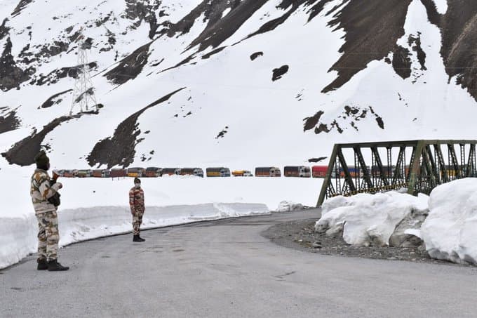 भारत-चीन के बीच लेफ्टिनेंट जनरल स्तर की बातचीत संपन्न, अभी नहीं मिला है बातचीत का ब्यौरा