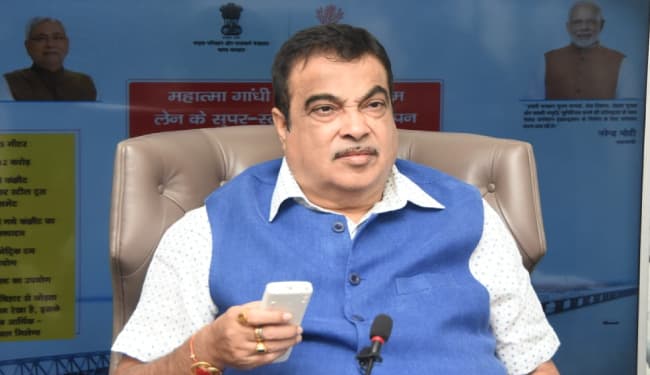 नितिन गडकरी आज कानपुर में 14,629 करोड़ की
परियोजनाओं का करेंगे लोकार्पण, चौतरफा देंगे सड़कों की सौगात नितिन गडकरी आज कानपुर में 14,629 करोड़ की
परियोजनाओं का करेंगे लोकार्पण, चौतरफा देंगे सड़कों की सौगात