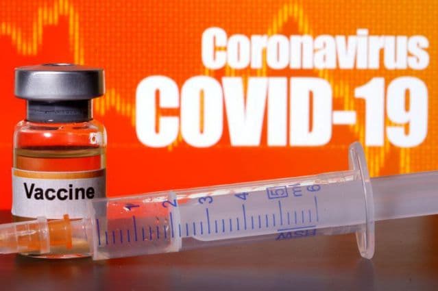 Coronavirus Vaccine : रूसी वैक्सीन पर बोले, रणदीप गुलेरिया, देखना होगा क्या यह सुरक्षित और प्रभावी है