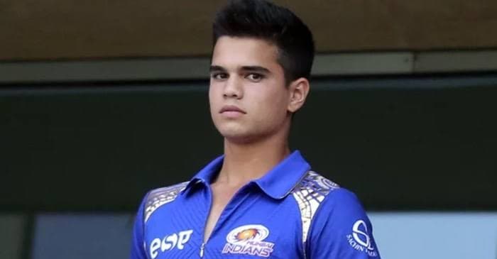IPL 2020: क्या सचिन के बेटे अर्जुन तेंदुलकर मुंबई इंडियंस में शामिल हो गए? खिलाड़ियों संग तस्वीर आने के बाद पूछा जा रहा सवाल