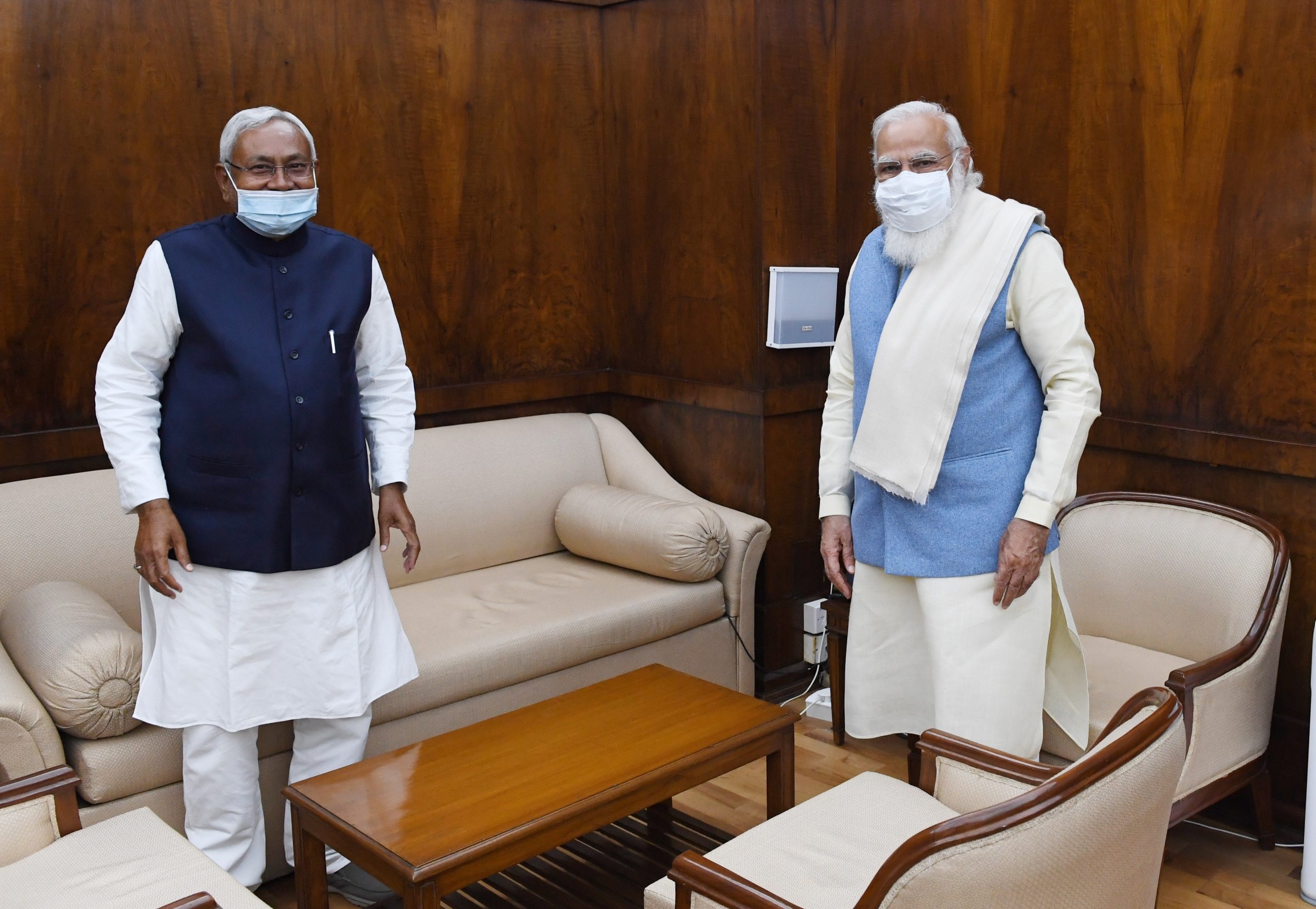 Nitish Kumar News: बिहार में सरकार गठन के बाद पहली बार पीएम मोदी और सीएम नीतीश की मुलाकात, इन मुद्दों पर हुई बात