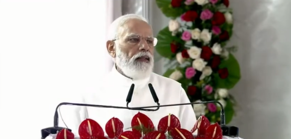 बरेली में PM मोदी की फ़ोटो पर आपत्तिजनक टिप्पणी, सोशल मीडिया पर पोस्ट हुआ वायरल, पुलिस ने लिया एक्शन