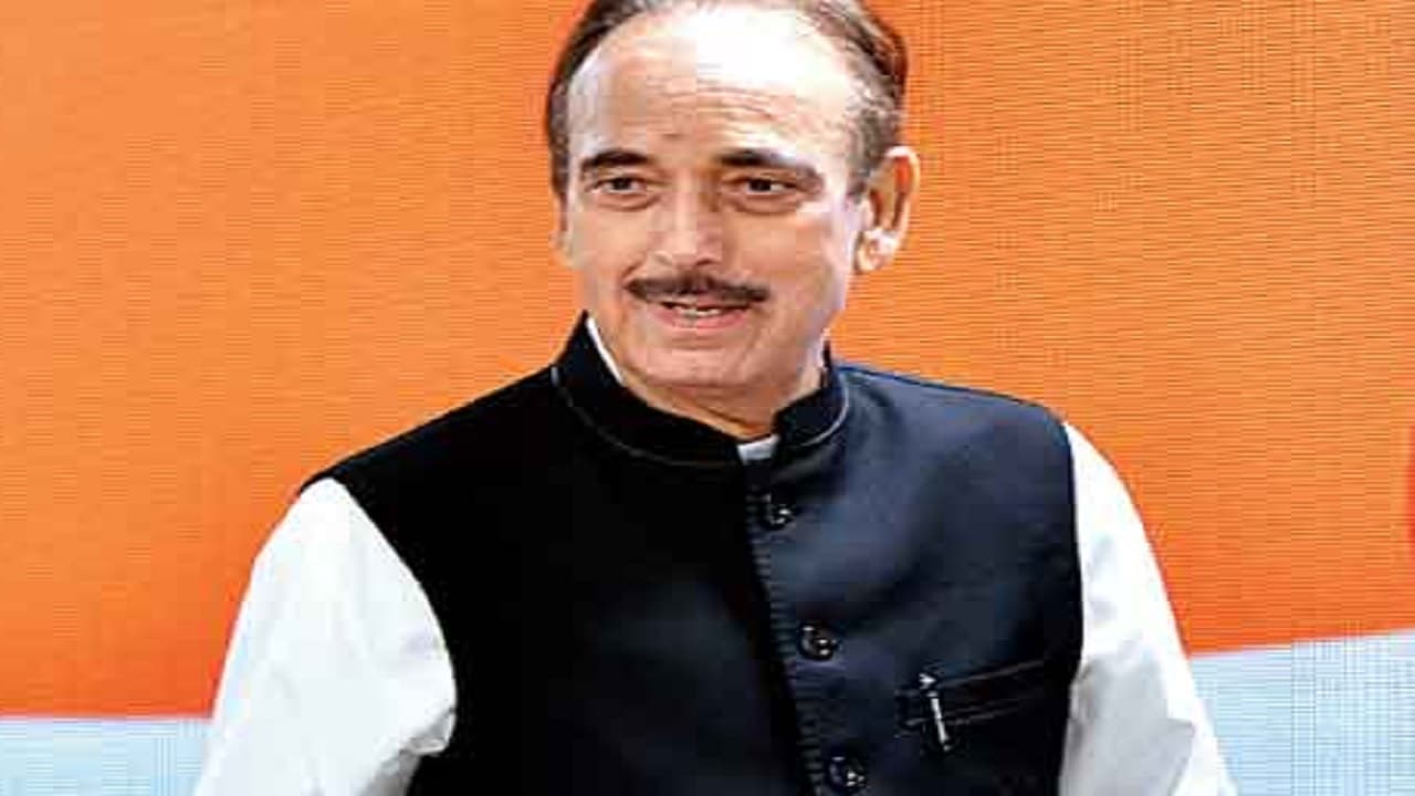 कांग्रेस पर जमकर बरसे गुलाम नबी आजाद, कहा- राजनीतिक विरोधियों से बातचीत करने से नहीं बदलता डीएनए