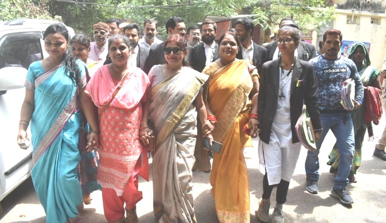 वाराणसी कोर्ट के फैसले के ख‍िलाफ SC जाने की तैयारी कर रहा ह‍िंदू पक्ष, नहीं होगी कथ‍ित श‍िवल‍िंंग की जांच