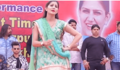 ‘बोल तेरे मीठे मीठे’ पर सपना चौधरी ने किया गजब का डांस, धांसू VIDEO मचा रहा धमाल