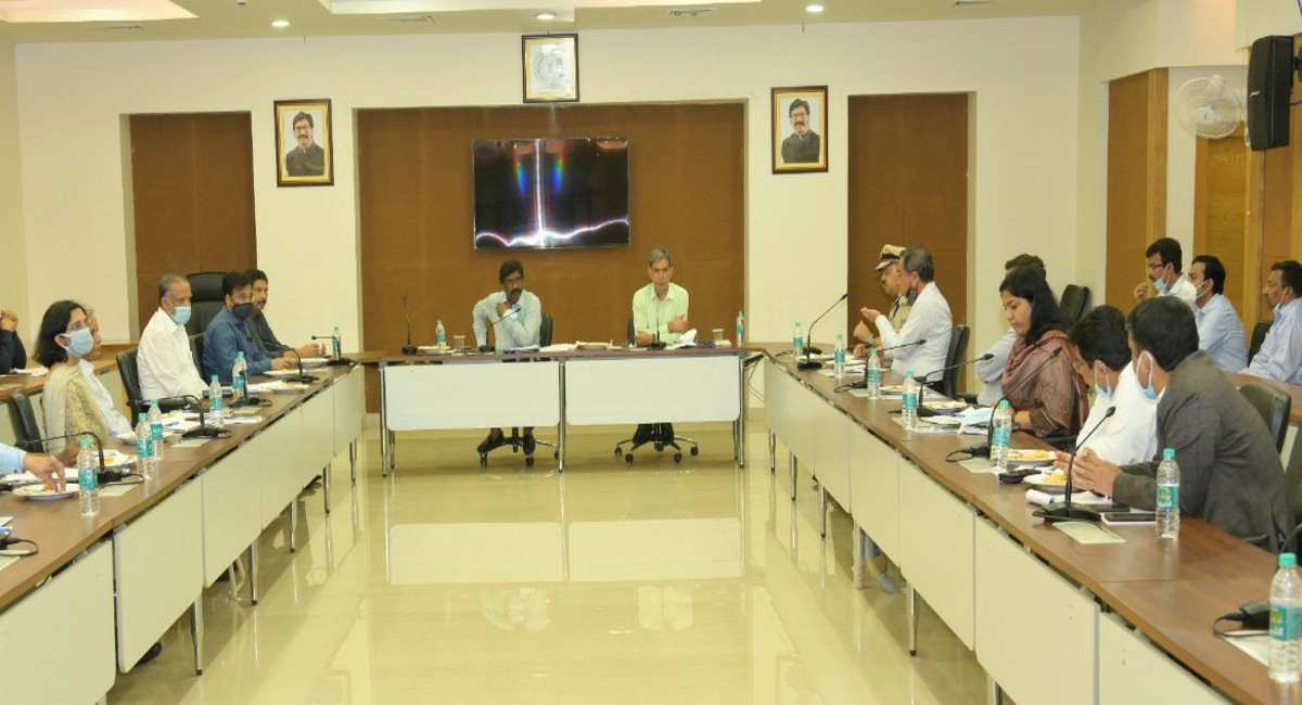 झारखंड में नियुक्ति नियमावली की अड़चनें जल्द होंगी दूर, CM हेमंत बोले-ग्राम पंचायत स्तर पर शिविर का करें आयोजन