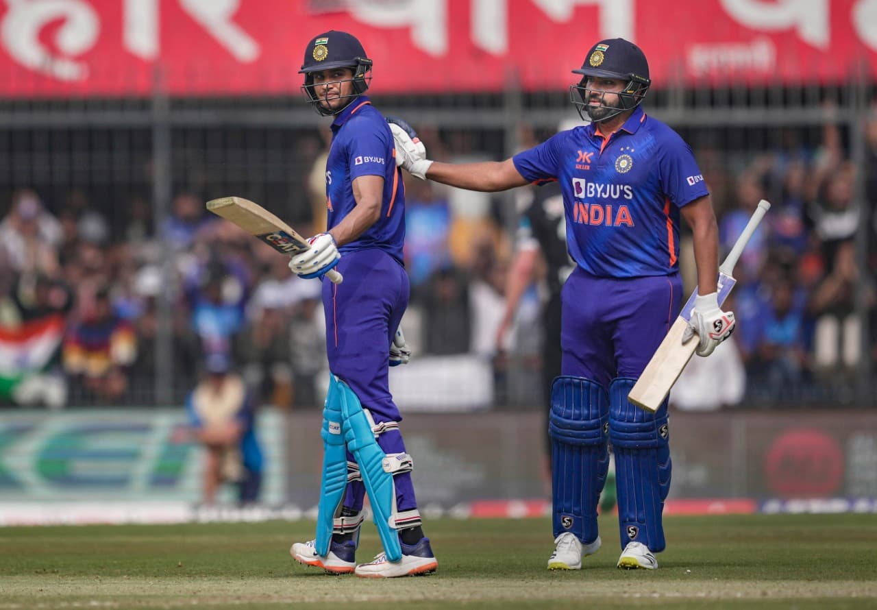 ICC Rankings: विराट कोहली और शुभमन गिल को हुआ रैकिंग में फायदा, रोहित शर्मा ने भी बनाई टॉप-10 में जगह ICC Rankings: विराट कोहली और शुभमन गिल को हुआ रैकिंग में फायदा, रोहित शर्मा ने भी बनाई टॉप-10 में जगह