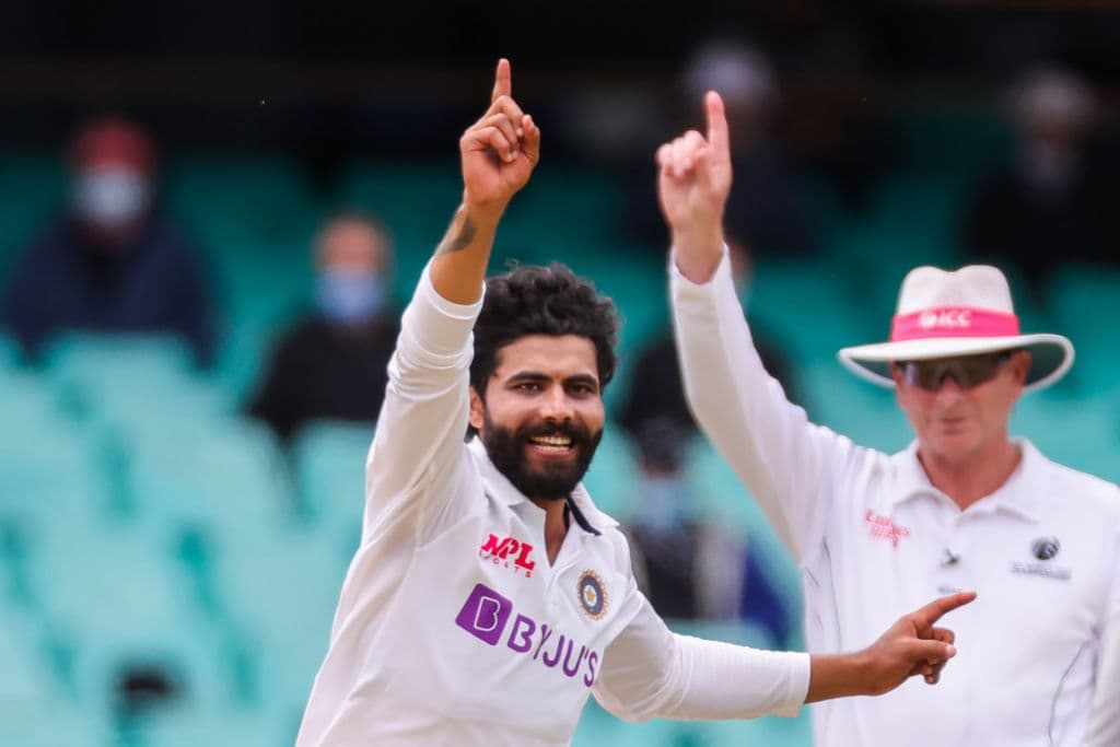 IND Vs AUS 3rd Test: जडेजा का ‘रॉकेट थ्रो’ और लाबूशेन की मजेदार स्लेजिंग का VIDEO, मैच के इन पलों को कहीं मिस तो नहीं किये आप