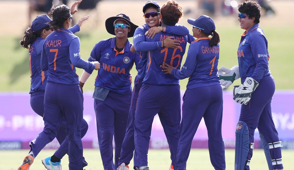 Ind vs Aus: भारतीय महिला टीम की होली का रंग फीका, ऑस्ट्रेलिया ने वर्ल्ड कप में 6 विकेट से हराया