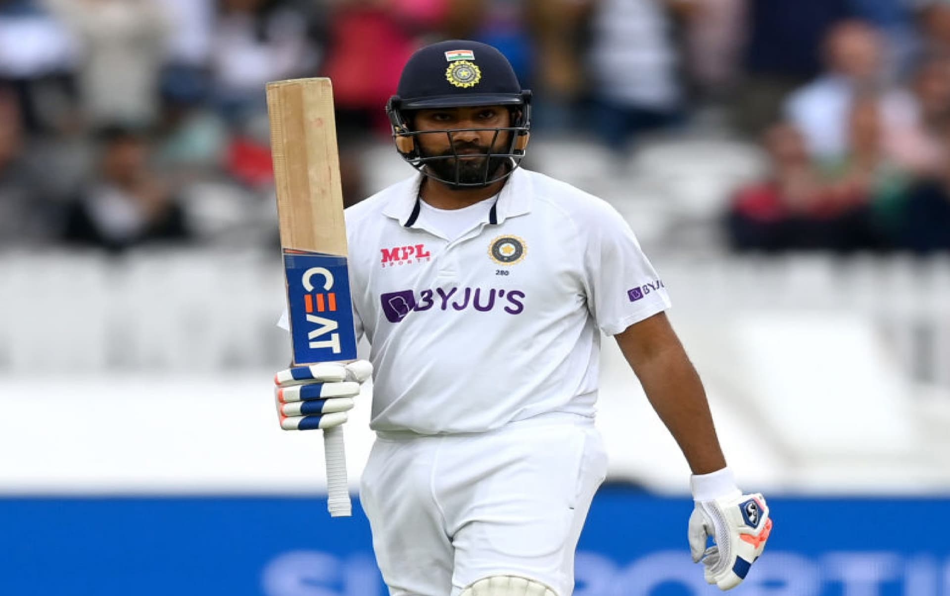 India vs Sri Lanka: रोहित शर्मा ने टेस्ट में भारत की सफलता का श्रेय विराट कोहली को दिया