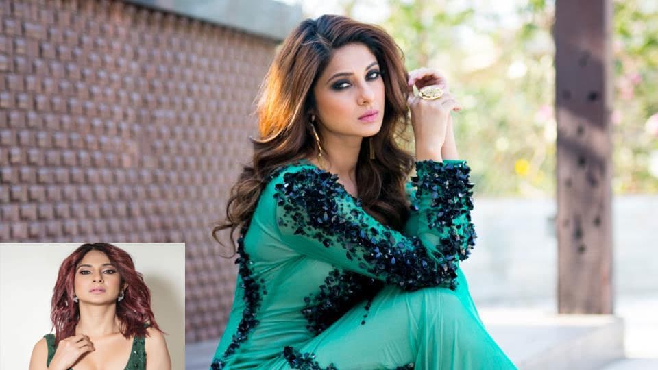 जेनिफर विंगेट ने ग्रीन आउटफिट में शेयर की Photos, फैंस पूछे आपकी खूबसूरती का . . .
