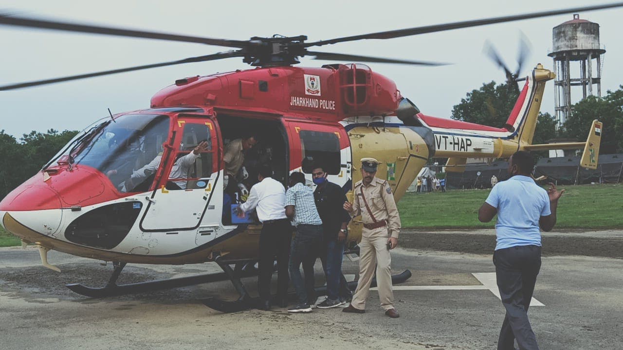 Jharkhand : अपहृत व्यवसायी की तलाश में निकली पुलिस टीम पर फायरिंग, थाना प्रभारी सहित दो पुलिसकर्मी घायल