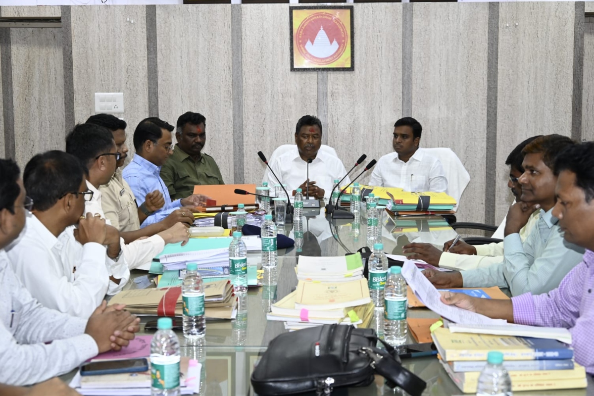 देवघर में विधानसभा की लोक लेखा समिति की बैठक, सभापति ने दिए योजनाओं की राशि सही तरीके से खर्च करने के निर्देश