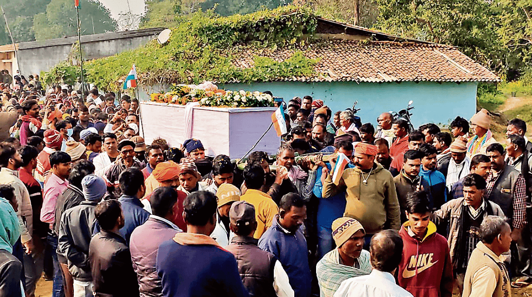 पूर्व विधायक कमल किशोर भगत के बिसरा की होगी जांच, पत्नी का बयान नहीं ले पायी पुलिस पूर्व विधायक कमल किशोर भगत के बिसरा की होगी जांच, पत्नी का बयान नहीं ले पायी पुलिस