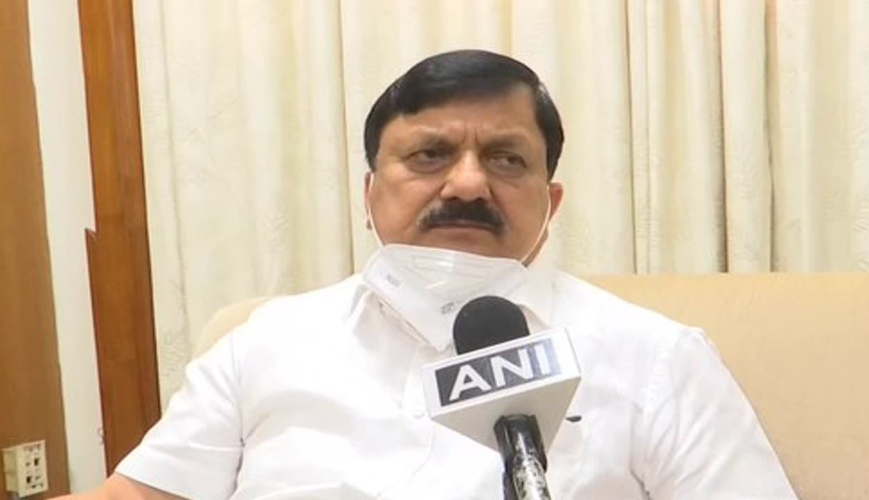 कर्नाटक में कांग्रेस की मेकेदातु पदयात्रा : कोरोना प्रोटोकॉल का उल्लंघन के आरोप में 30 लोगों पर केस दर्ज