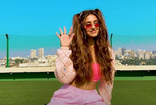 Mere Naseeb Mein Song : YouTube पर आते ही छाया दिशा पटानी का नया गाना ‘मेरे नसीब में’, यहां देखिए VIDEO