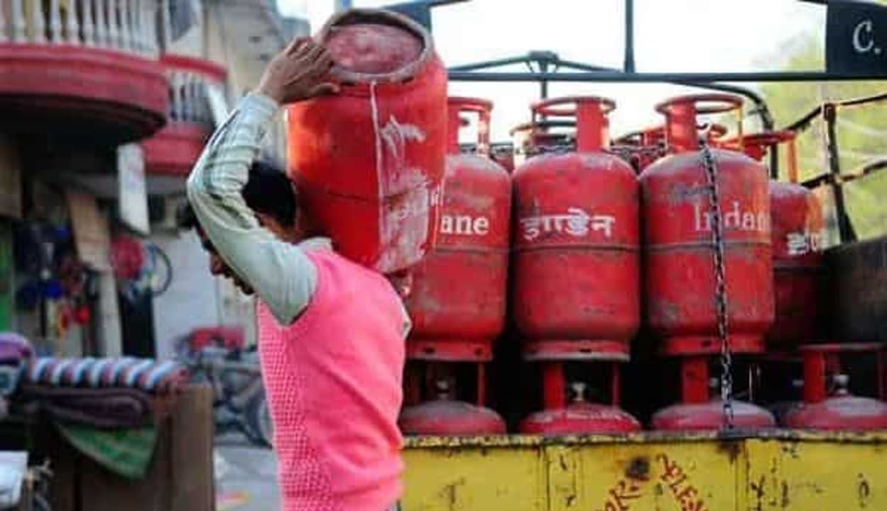 अब घटकर 5 किलो का रह जाएगा 14.2 केजी वाला एलपीजी सिलेंडर! रसोई गैस का वजन घटाने की तैयारी में सरकार