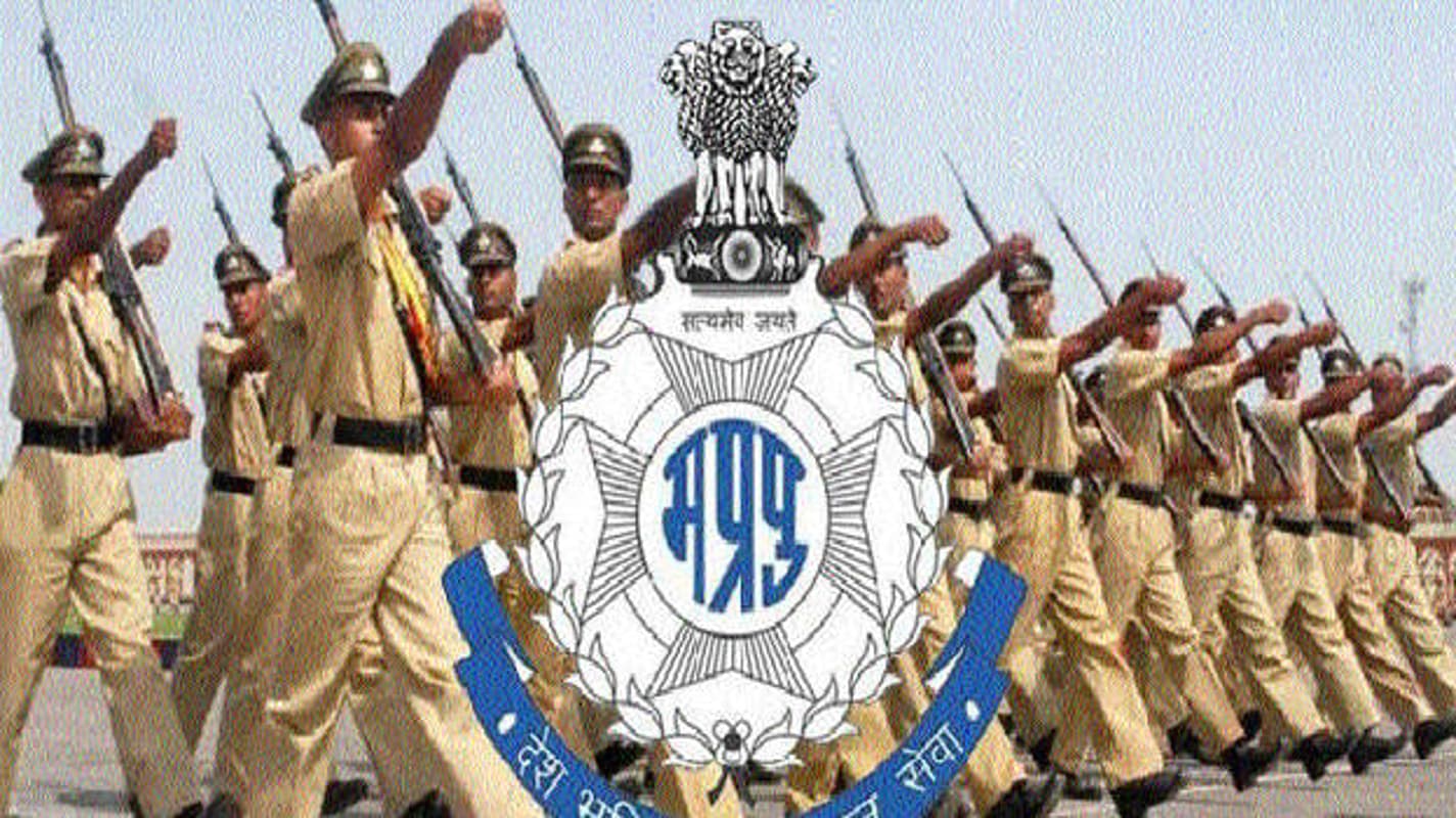 Constable Recruitment in Madhya Pradesh : कोरोना संकट के बीच मध्य प्रदेश पुलिस में 4269 आरक्षकों की होगी भर्ती Constable Recruitment in Madhya Pradesh : कोरोना संकट के बीच मध्य प्रदेश पुलिस में 4269 आरक्षकों की होगी भर्ती