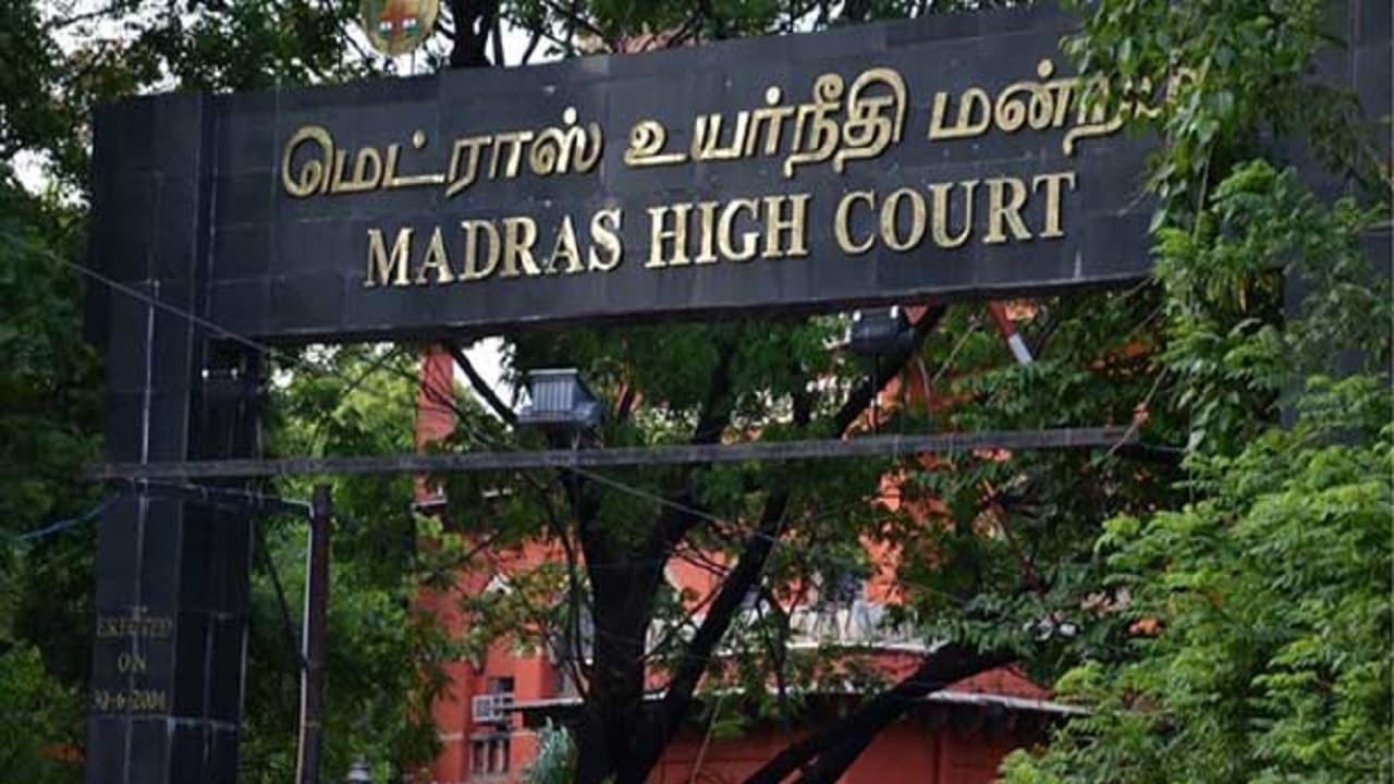 मद्रास HC का बड़ा निर्णय! मुस्लिम महिलाएं ‘खुला’ के जरिये सिर्फ फैमिली कोर्ट में ले सकती हैं तलाक, जानें डिटेल