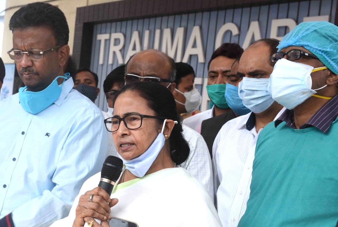 Bengal Election 2021 से पहले Mamata Banerjee की पार्टी TMC को झटका? हावड़ा की पार्टी मीटिंग में नहीं पहुंचे ये दो दिग्गज नेता