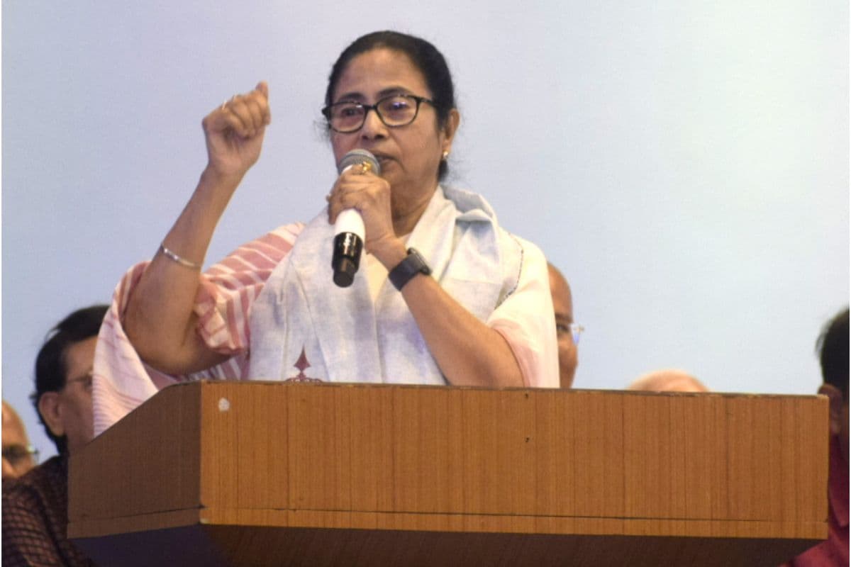 WB News : दिसंबर के तीसरे सप्ताह में नयी दिल्ली जा सकती है ममता बनर्जी