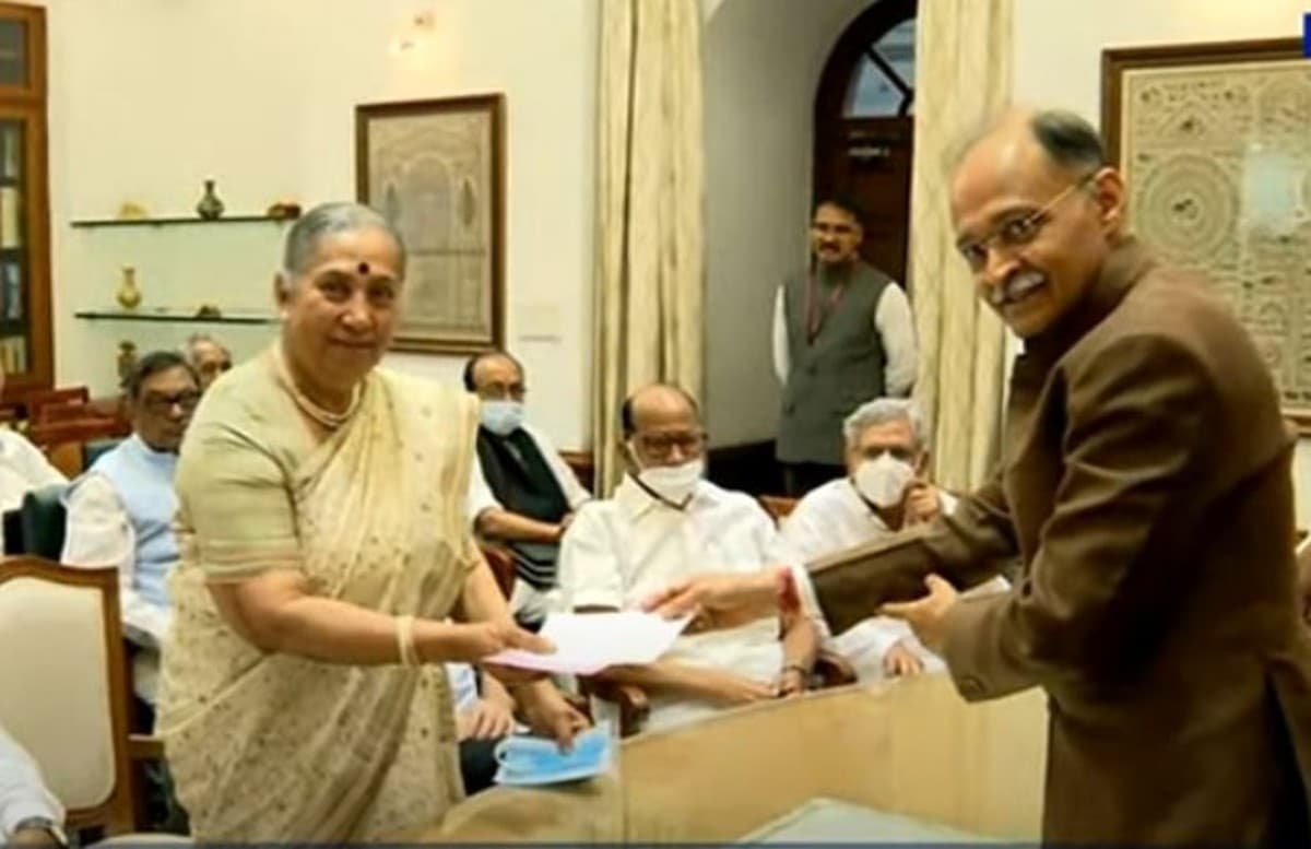 मार्गरेट अल्वा ने उप राष्ट्रपति पद के लिए नामांकन किया दाखिल,जगदीप धनखड़ से है मुकाबला, इस दिन होगा मतदान