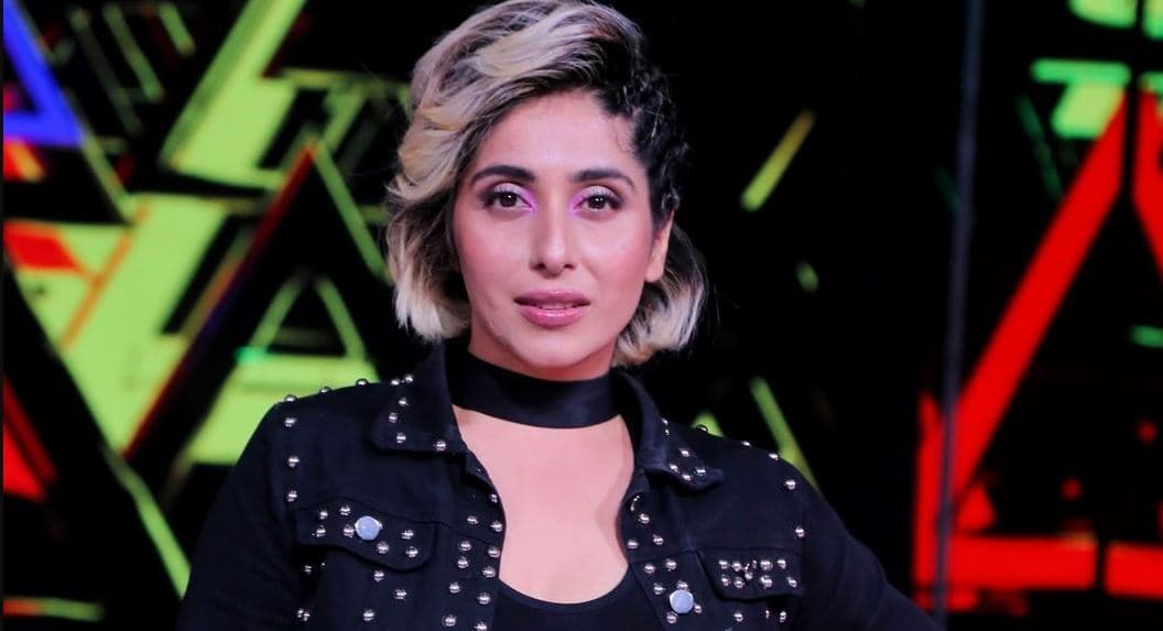 Bigg Boss OTT से बाहर आने के बाद डिप्रेशन से जूझ रही हैं नेहा भसीन, सिंगर ने अब किया बड़ा खुलासा