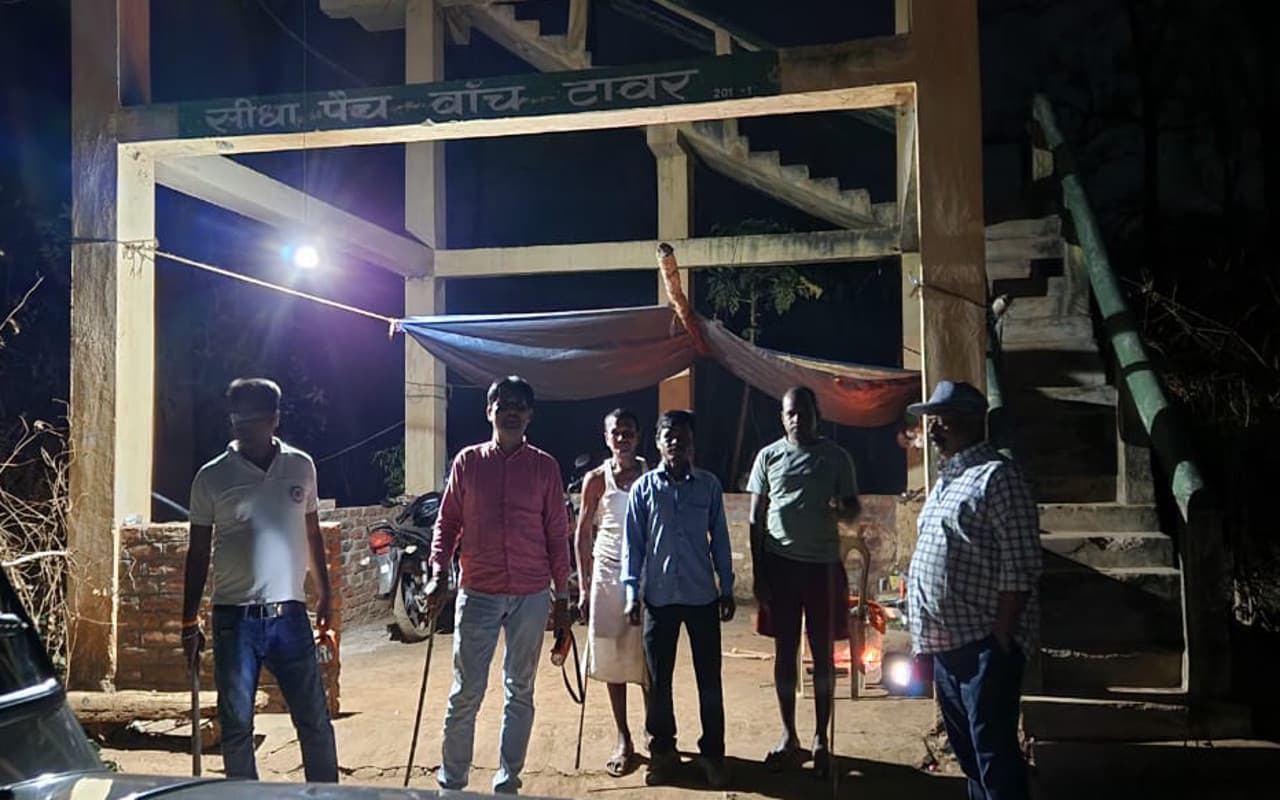 Jharkhand News: बेतला नेशनल पार्क में जंगली जानवरों की 24 घंटे हो रही निगरानी, अब शिकारियों की खैर नहीं