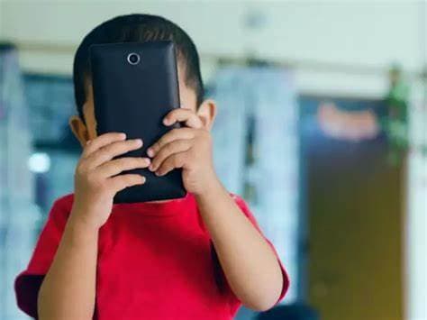 बिहार समाज कल्याण विभाग की अनोखी पहल, अब मिस्ड काॅल पर बच्चे सुनेंगे कहानियां