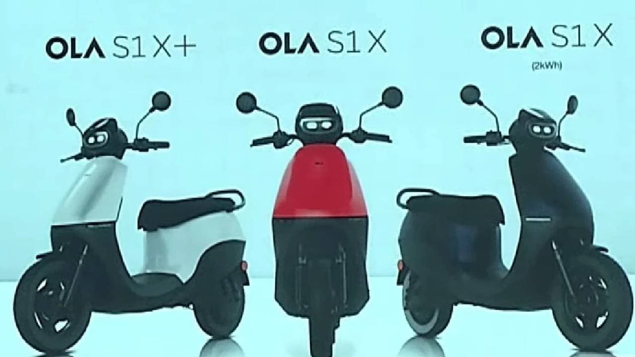 ओला के इलेक्ट्रिक स्कूटरों की मच गई लूट, लॉन्चिंग के दो हफ्ते के अंदर 75,000 बुकिंग