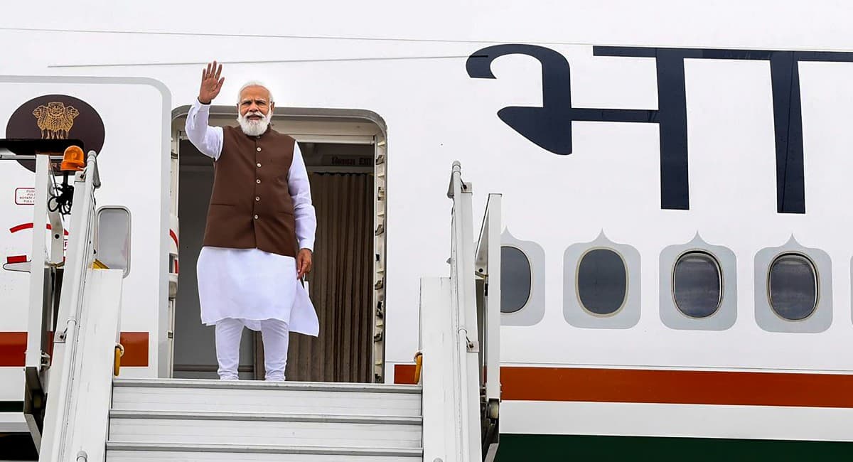 पीएम नरेंद्र मोदी की अमेरिका यात्रा से पहले झुका ब्रिटेन, पाकिस्तान ने भी खोला एयरस्पेस पीएम नरेंद्र मोदी की अमेरिका यात्रा से पहले झुका ब्रिटेन, पाकिस्तान ने भी खोला एयरस्पेस
