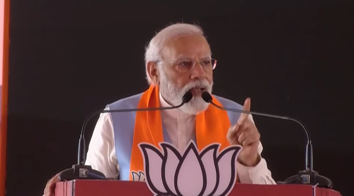 कर्नाटक में भी बनायेंगे ‘डबल इंजन’ की सरकार, चुनावी सभा में PM मोदी ने किया ऐलान कर्नाटक में भी बनायेंगे ‘डबल इंजन’ की सरकार, चुनावी सभा में PM मोदी ने किया ऐलान