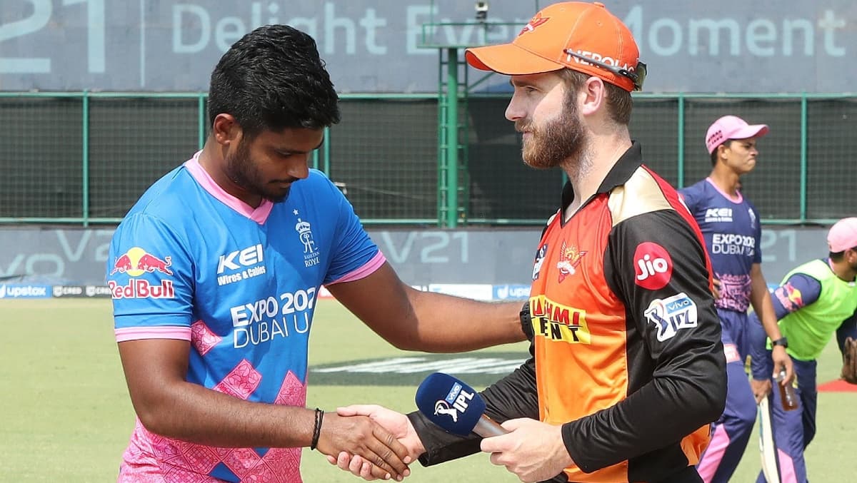 IPL 2021: आज राजस्थान और हैदराबाद के बीच बड़ा मुकाबला, डेविड वॉर्नर की जगह लेगा यह खिलाड़ी